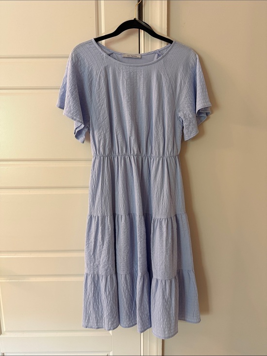 Ces Femme Dresses & Skirts - Ces Femme Pale Blue Textured Short-Sleeve Midi Dress